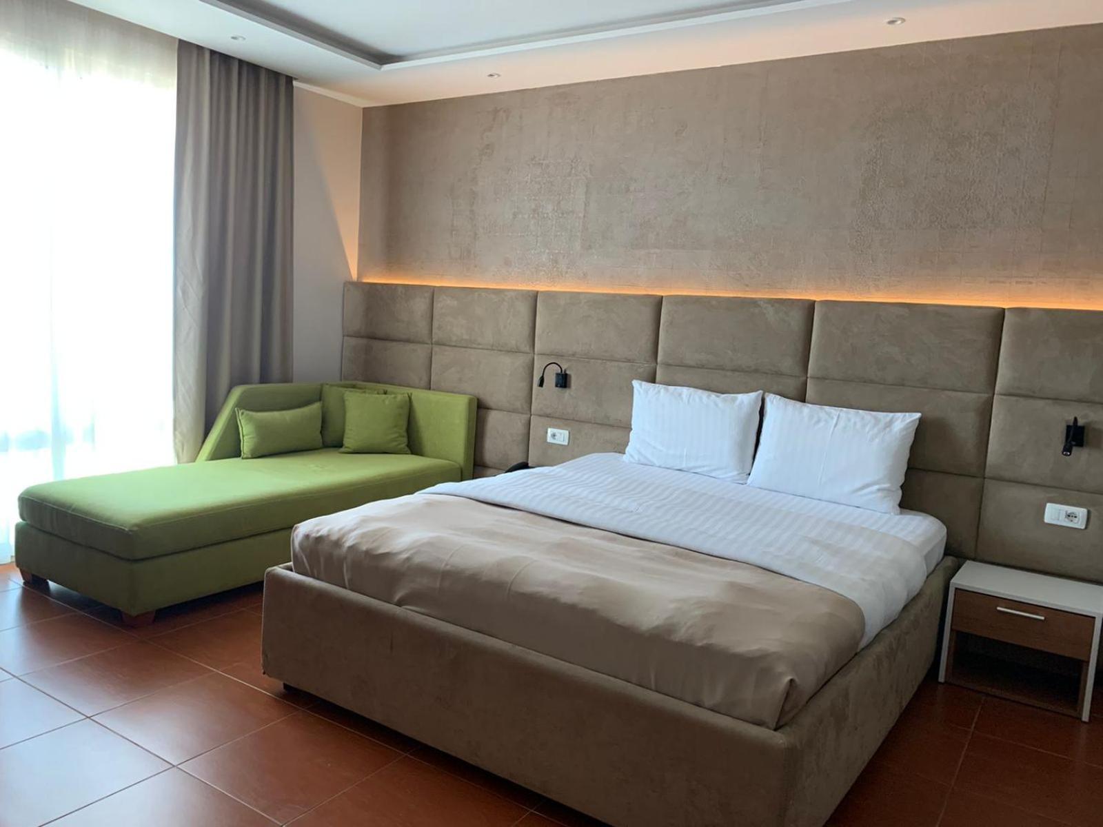 Albanian Star Hotel Kryemëdhej Εξωτερικό φωτογραφία