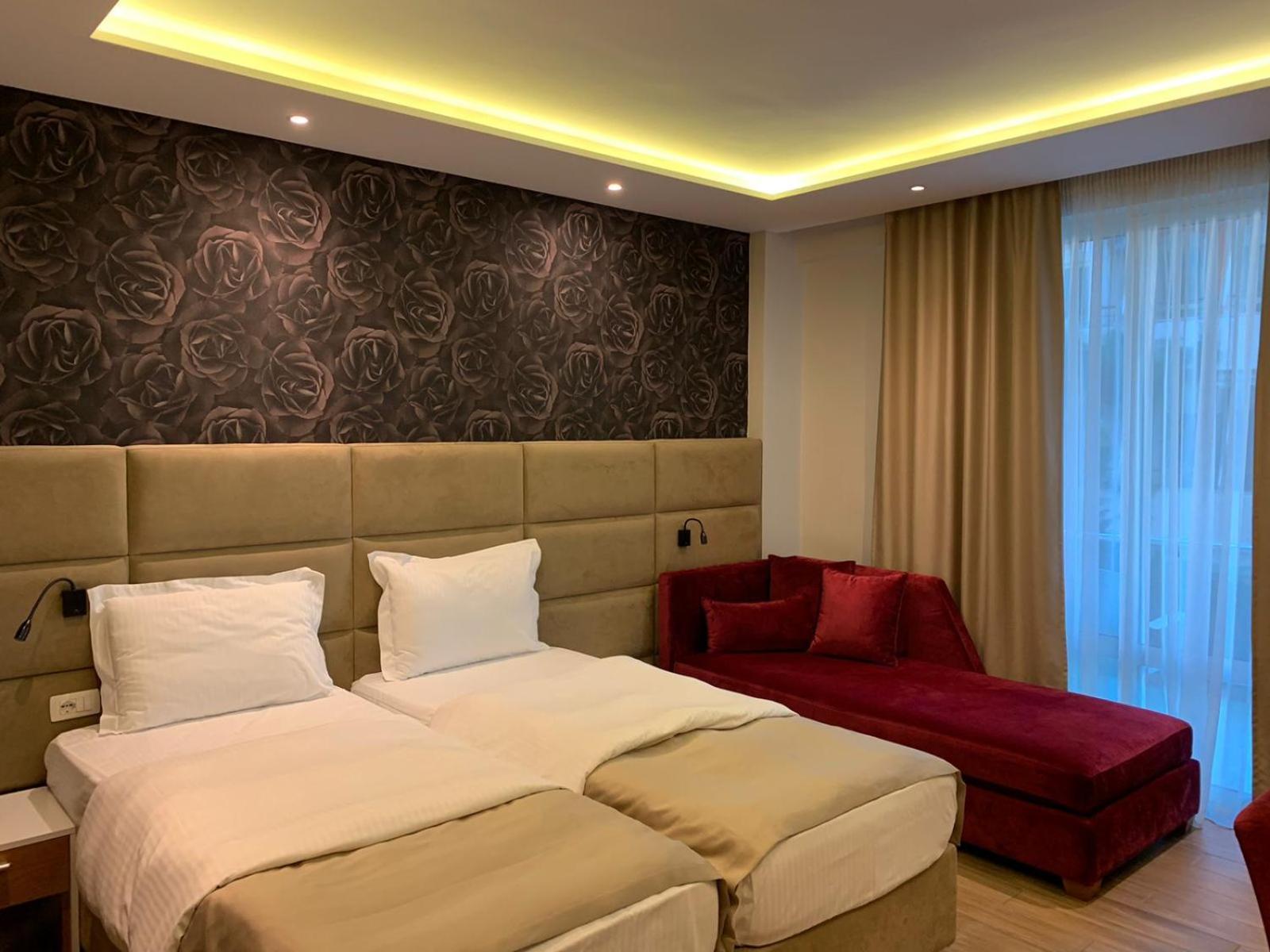 Albanian Star Hotel Kryemëdhej Εξωτερικό φωτογραφία