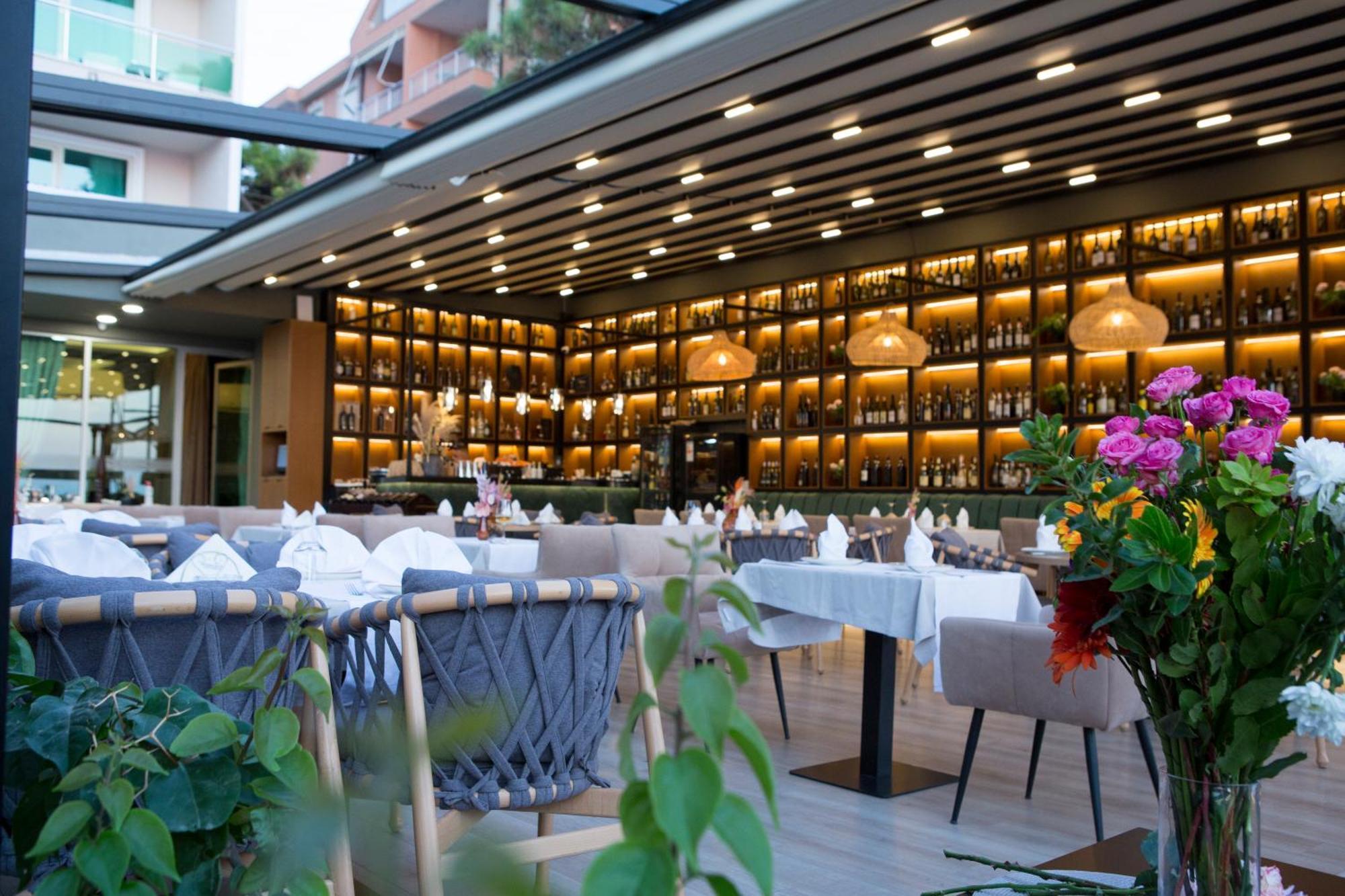 Albanian Star Hotel Kryemëdhej Εξωτερικό φωτογραφία
